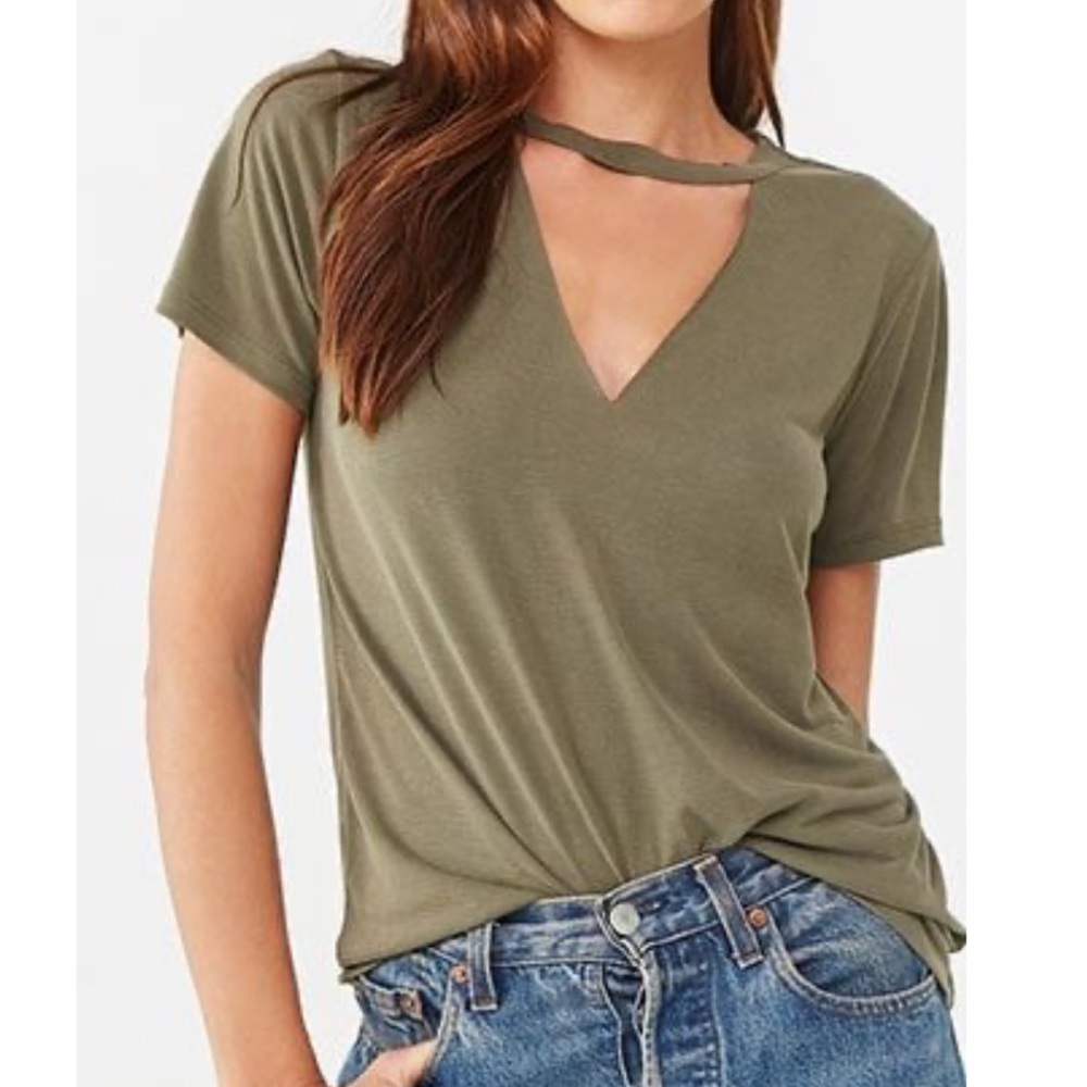 Forever 21 Triangle Cut Out V-Neck Women's Tee